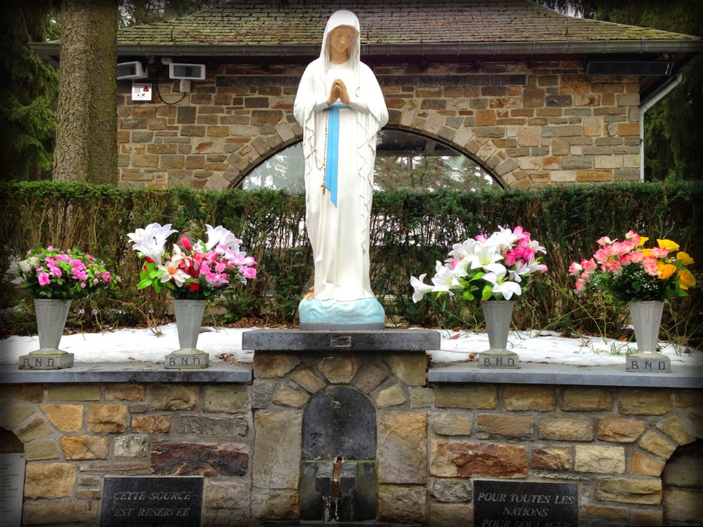 mary_our-lady-of-the-poor_3