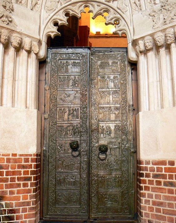 BRONZE DOORS OF GNIEZNO CATHEDRAL