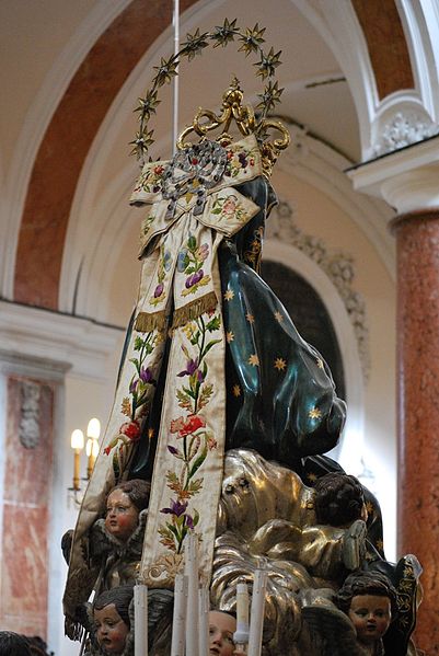 Maria_SS_dei_Miracoli_-_ALCAMO_preparazione_2010_032