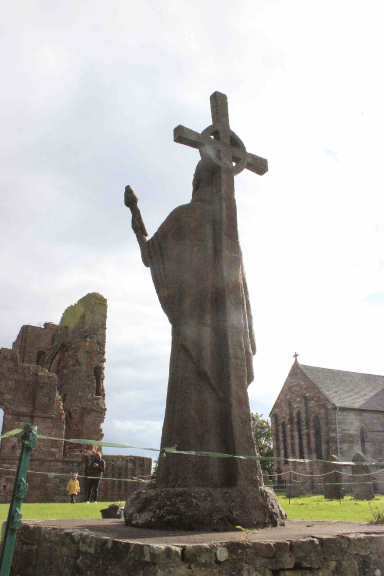 st aidan statue