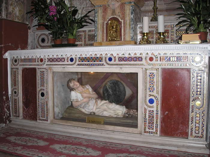 tarcissius statue grave