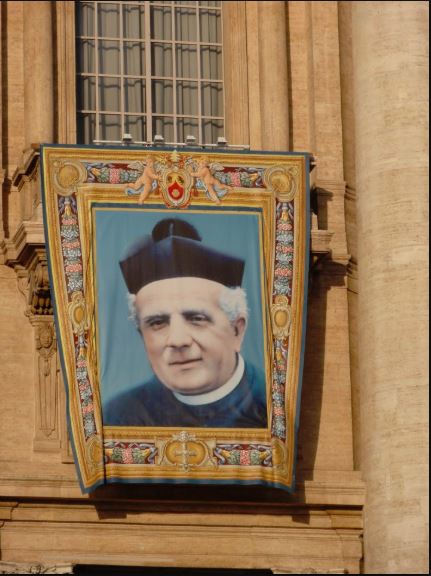 st luigi canonisation tapestry