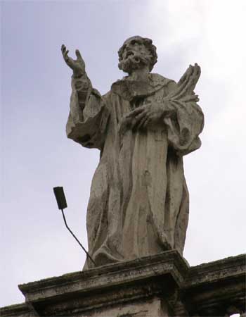 StIgnatius-SouthColonnade-a