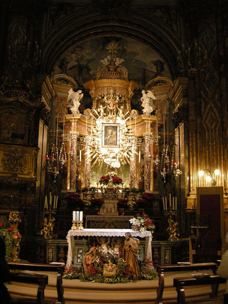 768px-Consolata_di_torino,_interno,_25