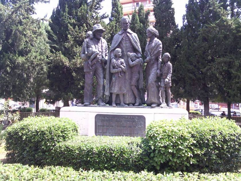 Giacomo_Cusmano_Monument,_Palermo