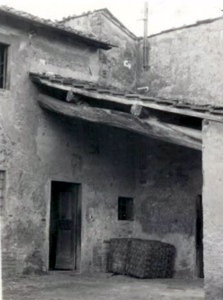 01-Casa-Natale-di-Bettina-223x3001