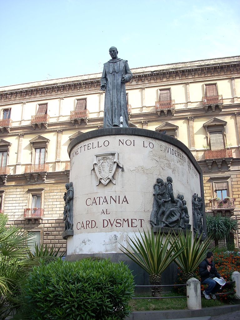 Catania_al_Cardinale_Dusmet_-_panoramio