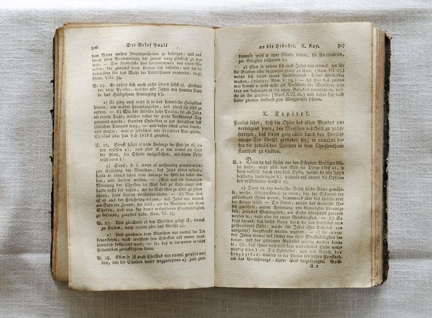 1280px-MariaBernardaBibel