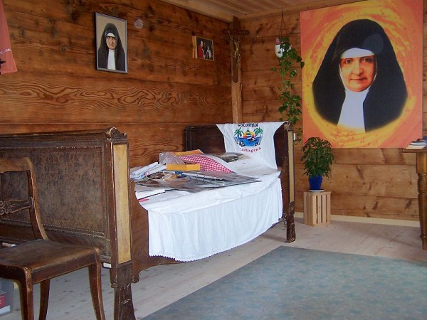 Birth home Maison-natale-de-Verena-Maria-Bernarda-Butler--parousie.ov