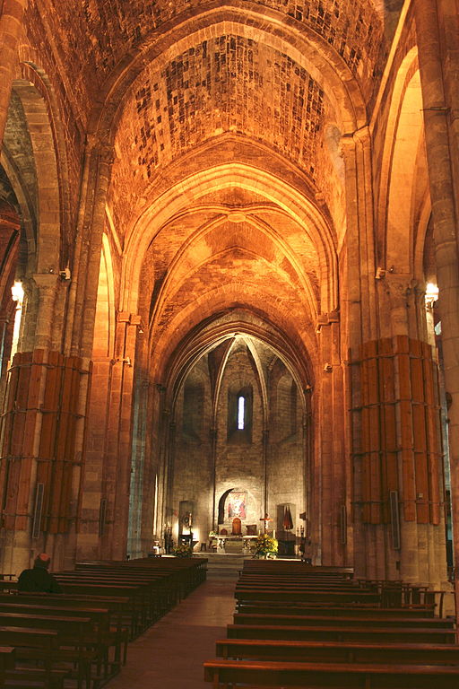 512px-Nef-Saint-Victor-Marseille