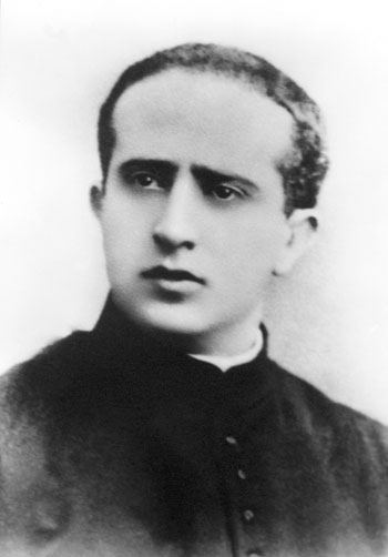 st-maria-de-yermo-y-parres-53c43cdc-41c7-45a9-8fa8-a53b969fd72-resize-750