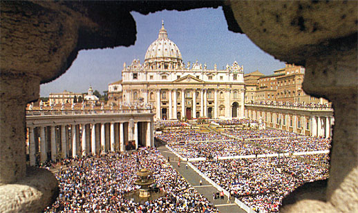 canonisation st faustina.jpg