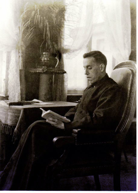 BL MIGUEL PRO OLD PIC.jpg