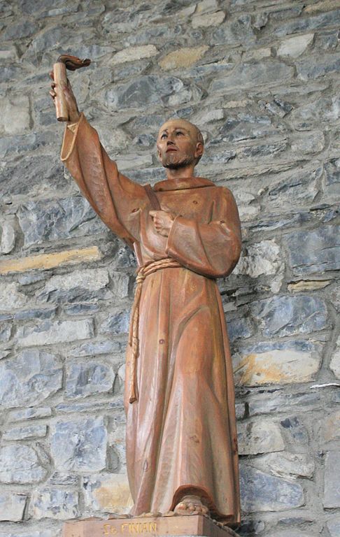 486px-Clonard_Church_of_St_Finian_Statue_St_Finian_2007_08_26