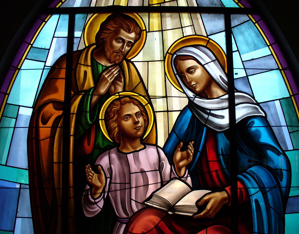981px-THE HOLY FAMILY V LG Cathedral_Dili_window.jpg