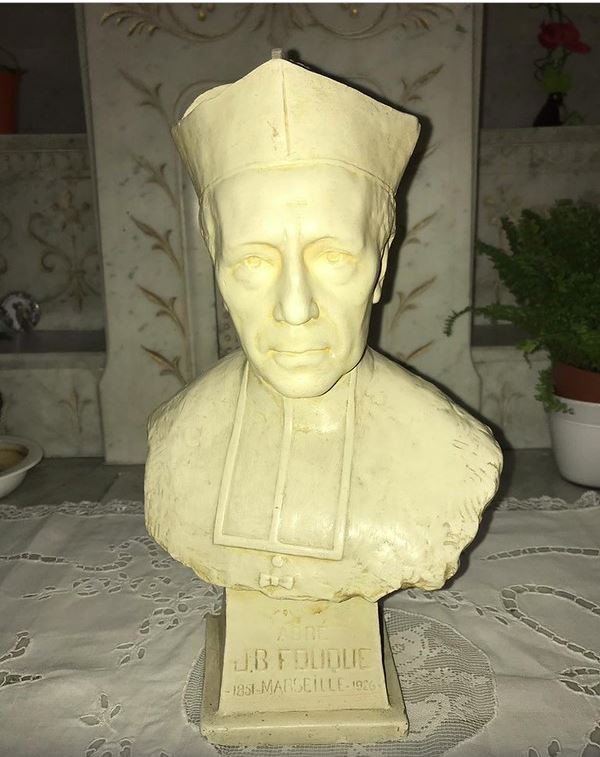 bl j b fouque bust statue