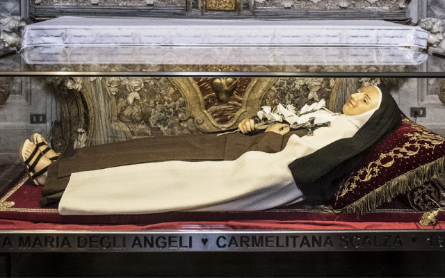 BL MARY RELICS of Bl. Maria.jpg