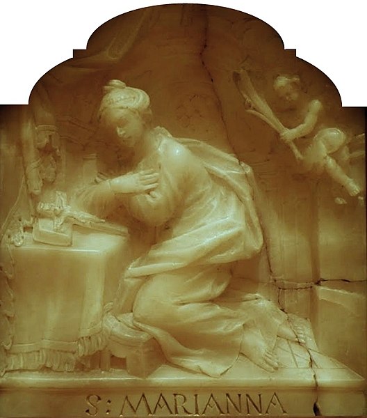 528px-Fesinger_Saint_Mary_Ann_de_Paredes footer statue
