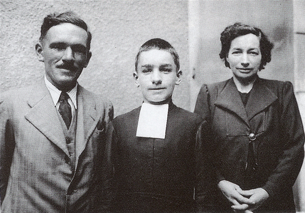 bl henri as a child with his mom and dad