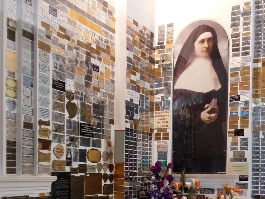 footer bl maria crescencia