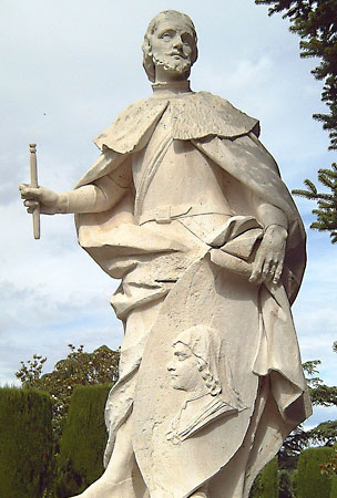 st Ferdinand-III-sculpture-Madrid-Sabatini-Gardens