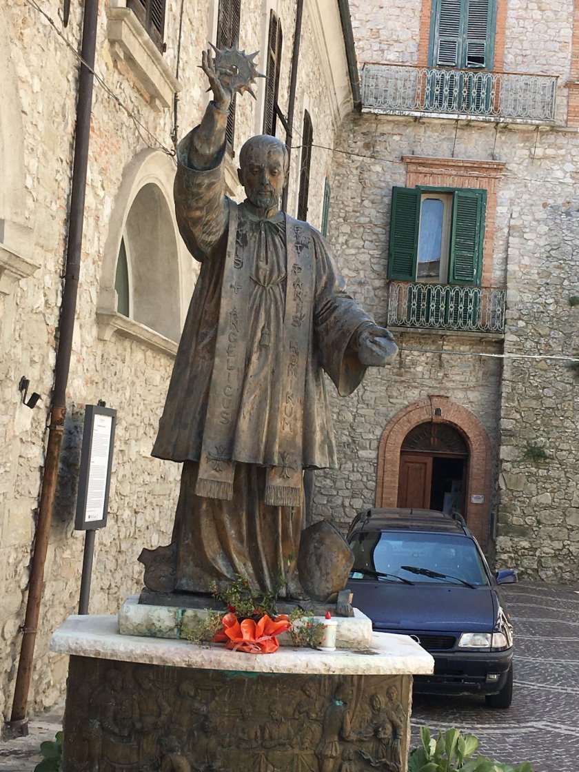 amazing statue with eucharist st francis caracciolo