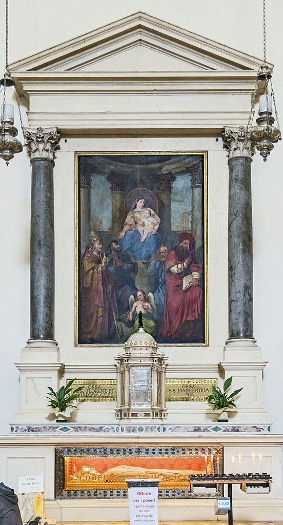 Duomo_(Treviso)_-_interior_-_Altare_del_Beato_henry of treviso Enrico_da_Bolzano