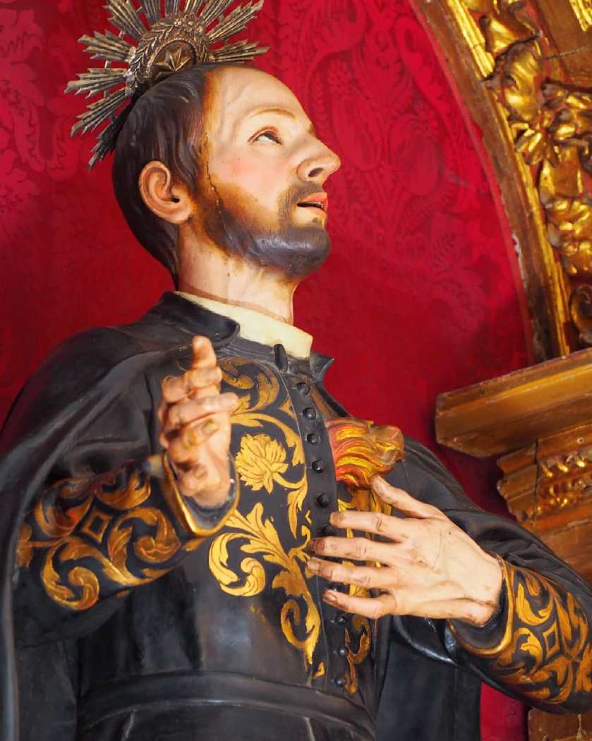 statue st franci caracciolo