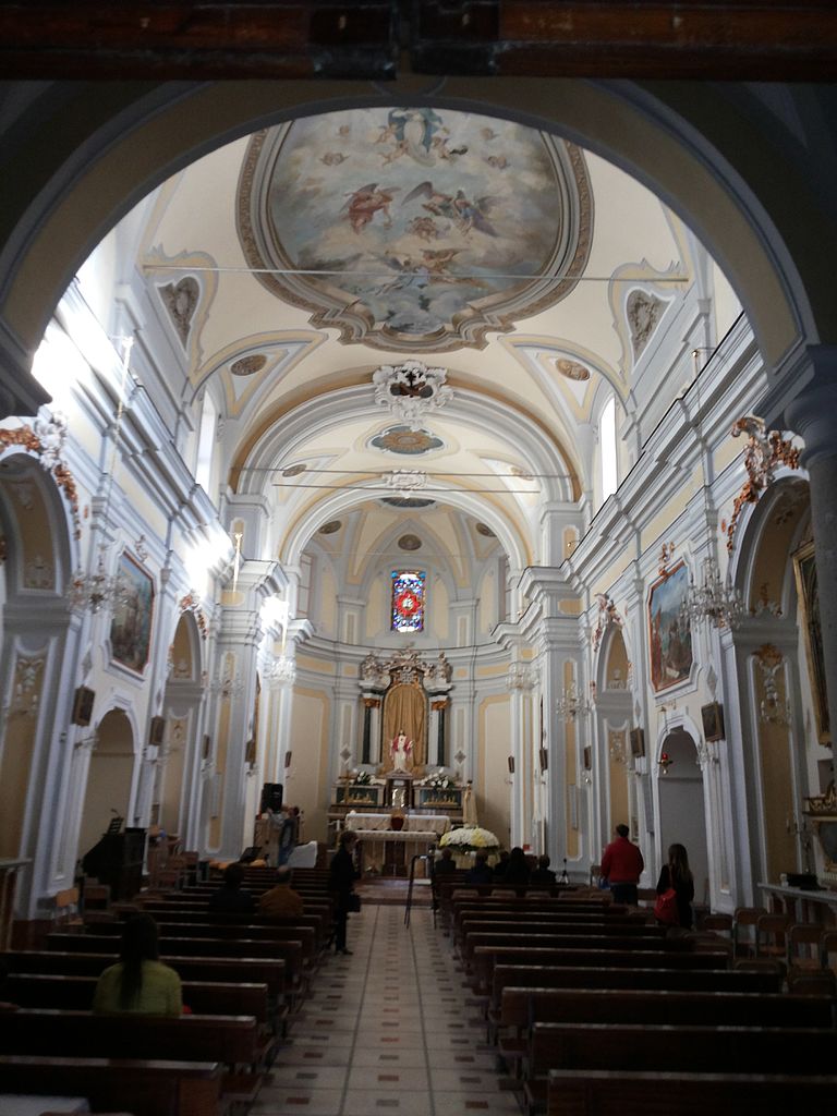 Interno_della_chiesa_di_Santa_Maria_di_Gesù_(Alcamo)_002