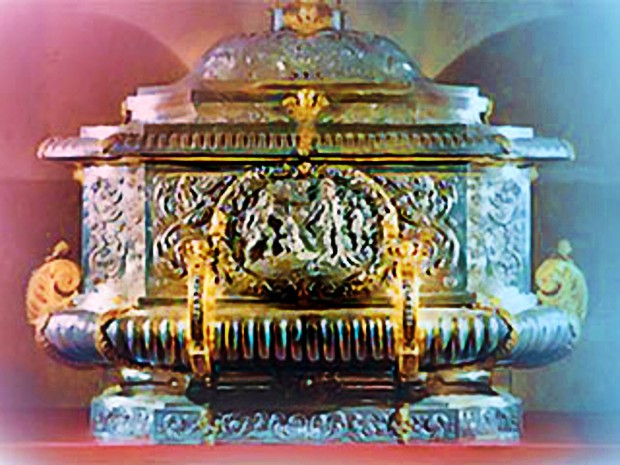 justo-pastor320 relics